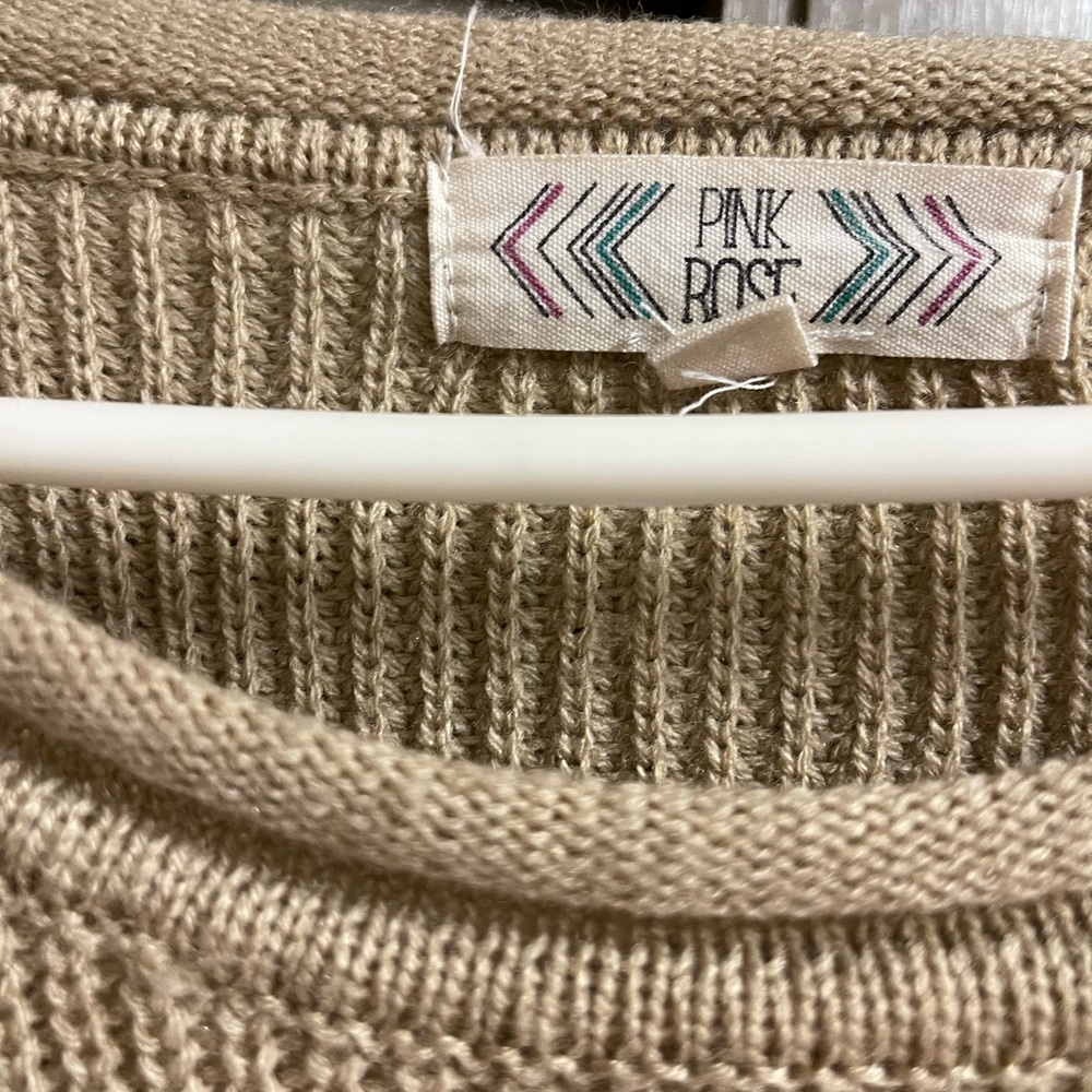 Sweater - Picture 3 of 3